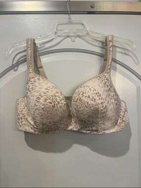 Cacique Beige and Cream Leopard Print T-Shirt Bra. Plus